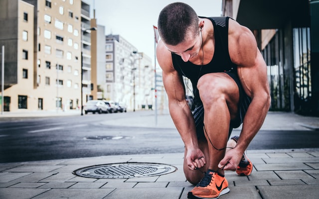 man preparing for cardio