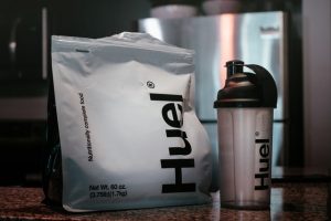 protein powder shaker cup combo info blog cover